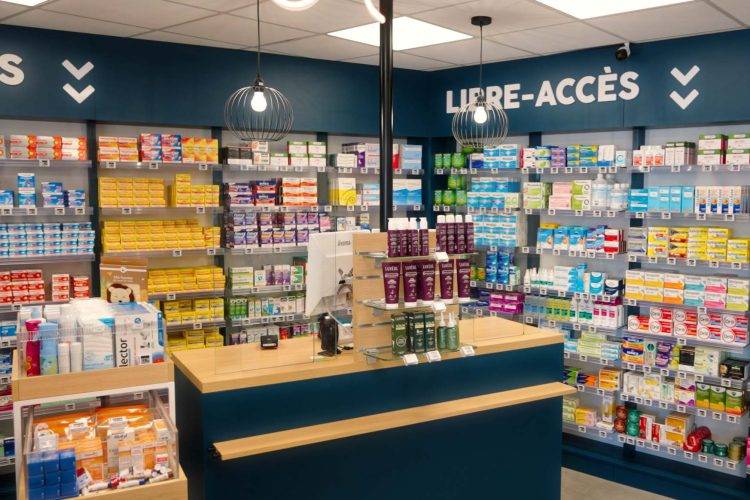Accueil pharmacie présentoirs led néon accueil