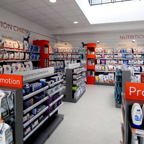 Gondole double face droite, agencement magasin JCDA