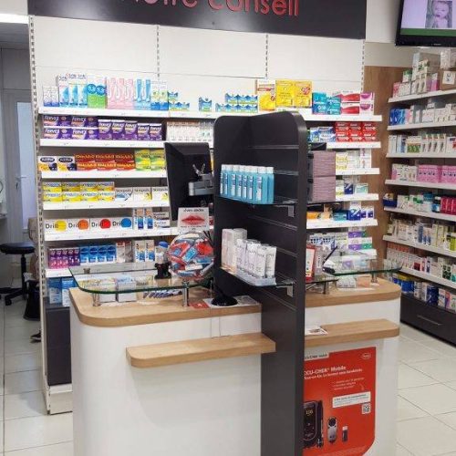 comptoir d'accueil et de conseil pharmacie