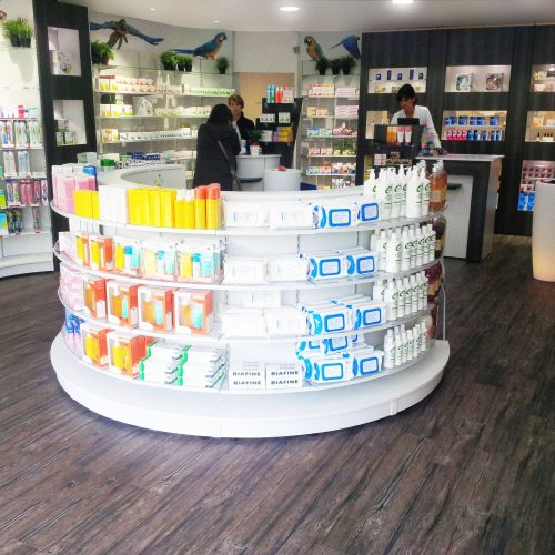 Gondoles demi-lune, agencement central magasin